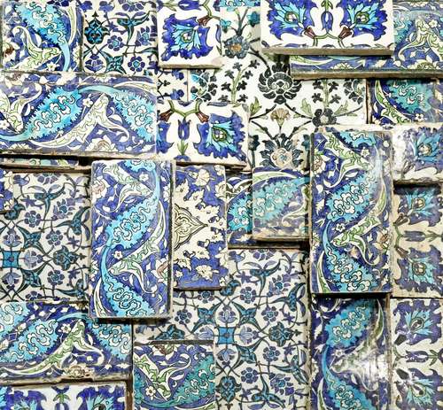 A LARGE COLLECTION OF IZNIK-STYLE TILES