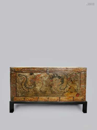 A TIBETAN LACQUERED WOOD 'DRAGON' CHEST