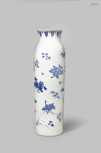 A CHINESE BLUE AND WHITE SLEEVE VASE