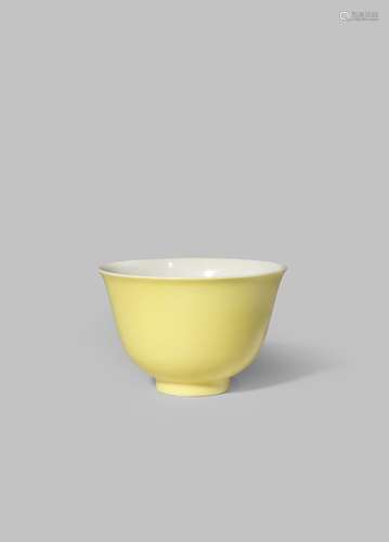 A CHINESE LEMON-YELLOW GLAZED CUP