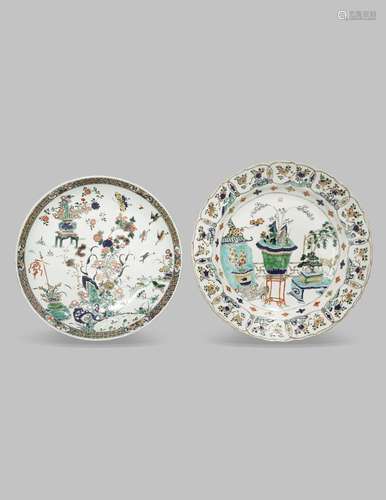 TWO CHINESE FAMILLE VERTE DISHES