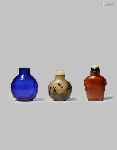 THREE CHINESE SNUFF BOTTLES