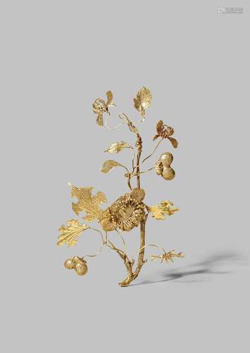 A RARE CHINESE GOLD 'PRUNUS' HAIR ORNAMENT