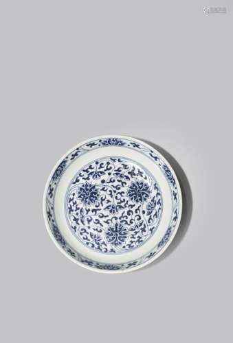 A CHINESE BLUE AND WHITE 'LOTUS' DISH