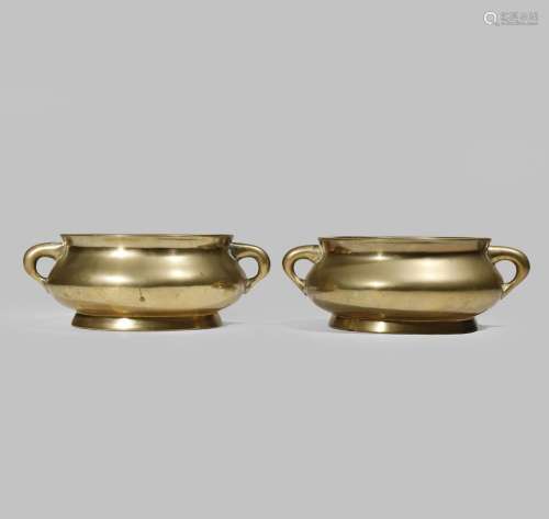 A PAIR OF CHINESE GILT-BRONZE INCENSE BURNERS