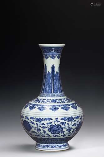 Chinese Blue And White Vase