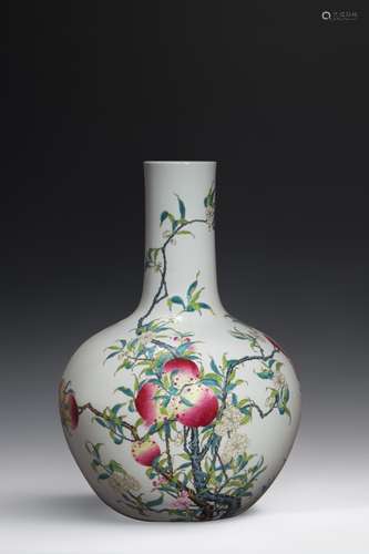 Chinese Famille Rose Vase