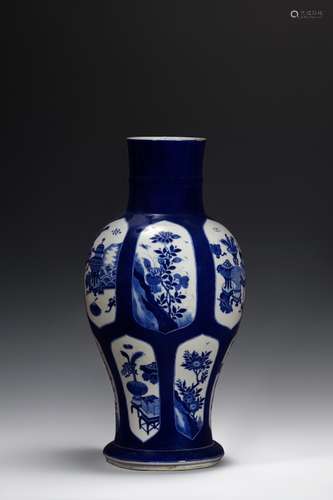 Chiense Blue and White Vase