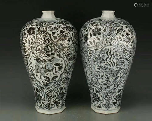 PAIR OF BLUE&WHITE DRAGON VASES