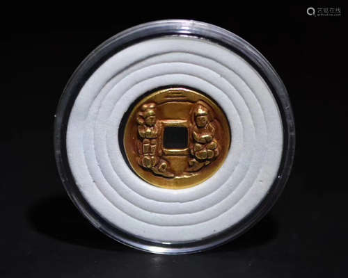 A GOLD COIN WITH CHUNHUAYUANBAO MARK