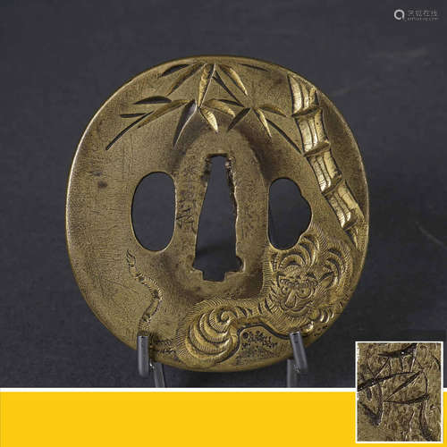 GARDE DE SABRE DE SAMOURAI AU TIGRE, TSUBA