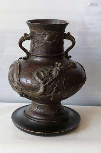 A chinese bronze carved jar