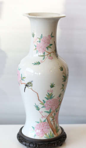 A chinese blue&white vase