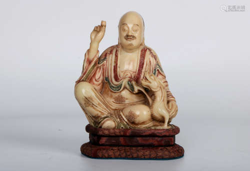 A chinese shoushan stone statue