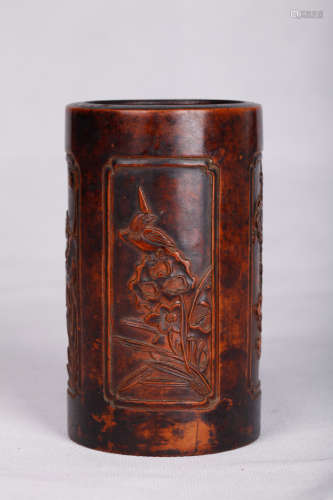 Chinese 17 century boxwood carved brush pot