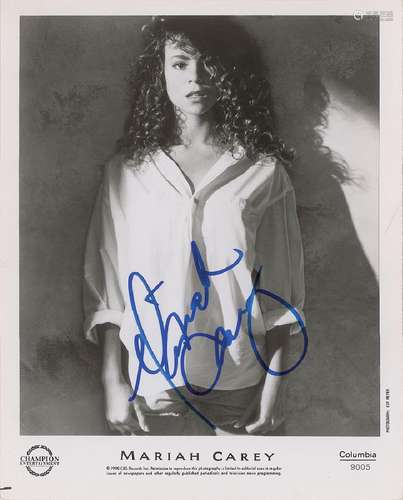 Mariah Carey Signed Photograph