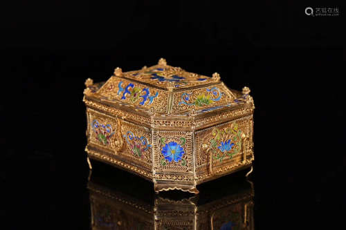 A SILVER GILDING JEWEL CASE,LATE QING DYNASTY