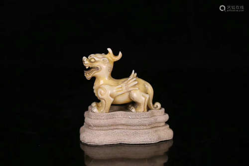 A SHOU SHAN STONE MYTHICAL CREATURE LATE QING DYNASTY