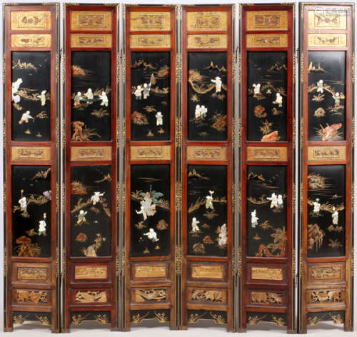 CHINESE LACQUERED & HARDSTONE DECORATED SCREEN