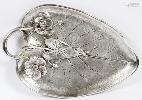 REED & BARTON ART NOUVEAU STYLE SILVER PLATE TRAY