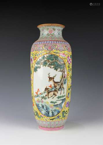 CHINESE YELLOW GROUND FAMILLE ROSE VASE