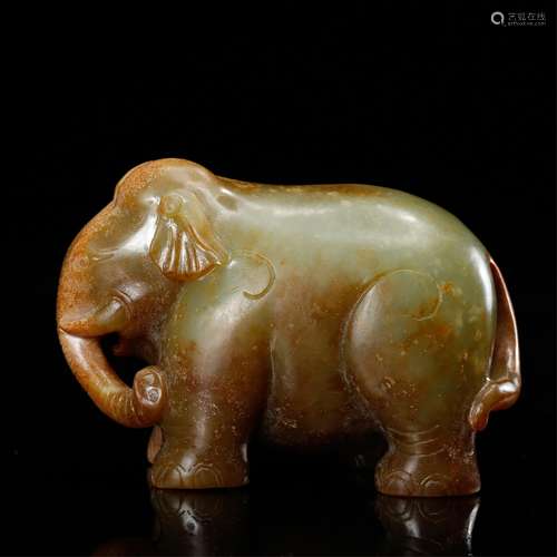 CHINESE ARCHAIC JADE ELEPHANT