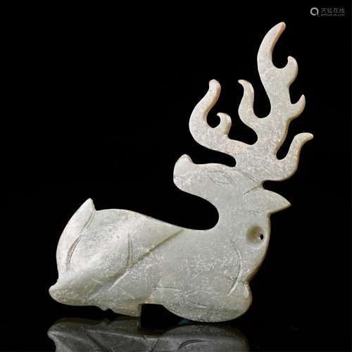 CHINESE ARCHAIC JADE DEER CARVING