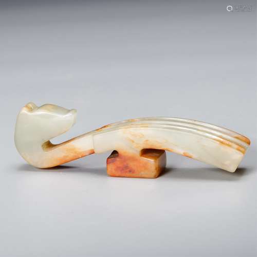 CHINESE WHITE JADE DRAGON BELT HOOK