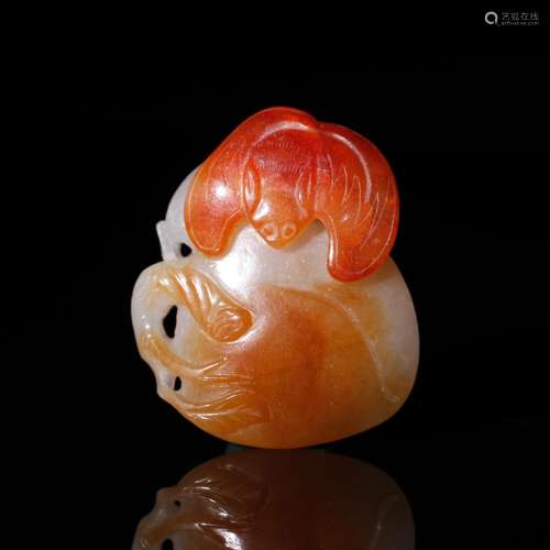 CHINESE JADEITE PENDANT WITH BAT