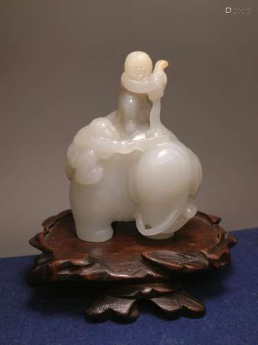 Qing Qianlong Period Hetian White Jade Carving Ornament