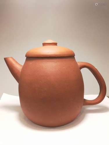 20th Century Yixing Zisha Lifting Pot with Poetic Mark