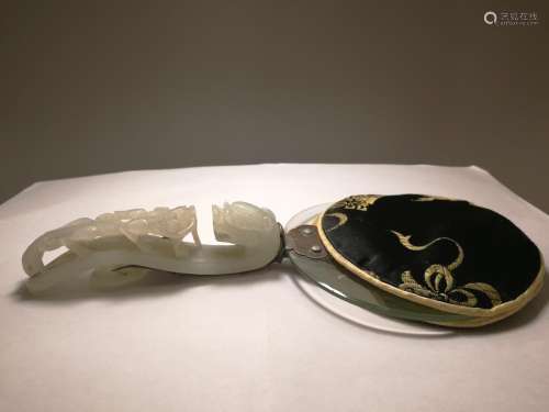 Antique White Jade Carving Dragon Hand Mirror