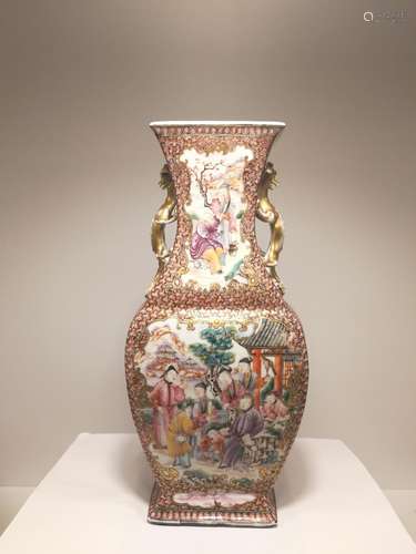 QianLong Period China Trade Famille Porcelain Bottle