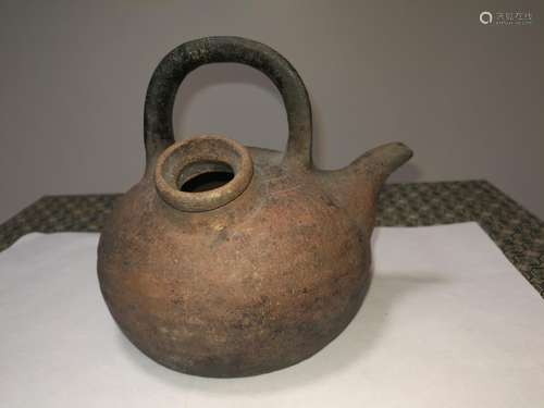 Song Dynasty Chinese Pottery Lifting Teapot