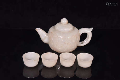 A HETIAN JADE PATTERN OF FLOWERS TEA SET LATE QING DYNASTY