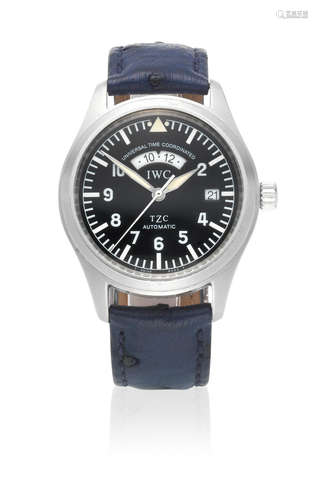 Die Fliegeruhr UTC, Ref: 3251, Circa 2000  IWC. A stainless steel automatic calendar wristwatch