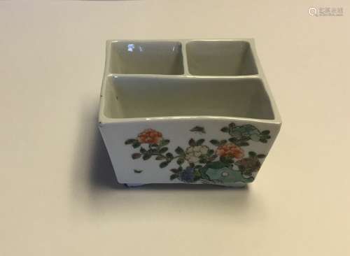Chinese Porcelain Famille Rose Brush Washer (5 Colors)
