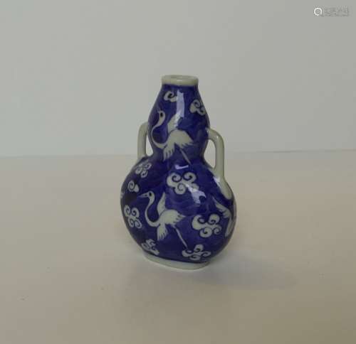 Chinese B/W Porcelain Snuff Bottle
