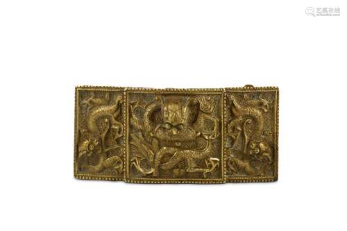 A CHINESE GILT BRONZE DRAGON BELT SET. Qing Dynasty. Each of the three panels decorated in relief