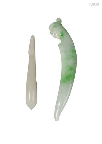 Two Chinese jade belthooks, early 20th century, both carved with dragon's head terminal, 7cm and