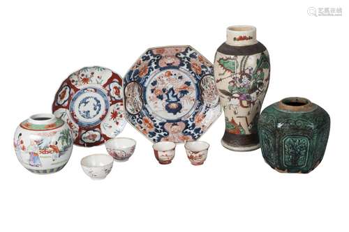 Ten pieces of Oriental pottery, 18th-20th century, comprising a famille rose jar, a famille rose