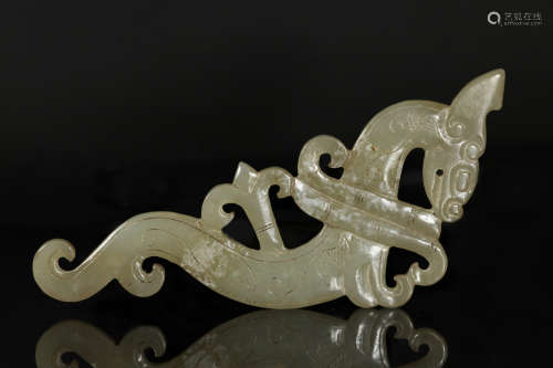 ARCHAIC JADE CARVED 'DRAGON' PENDANT