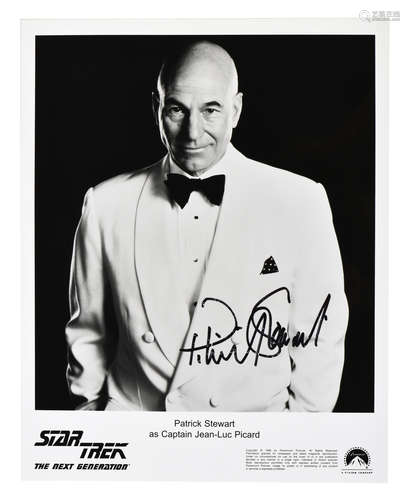 ACTOR PATRICK STEWART SIGNED POSTER