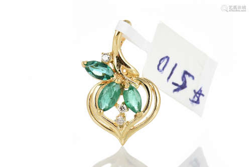 14K YG EMERALD AND DIAMOND PENDANT