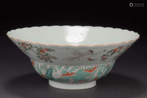 A CHINESE FAMILLE-ROSE 'CRANE' BOWL