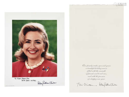 FIRST LADY HILLARY CLINTON SIGNED PHOTO AND POSTCARD