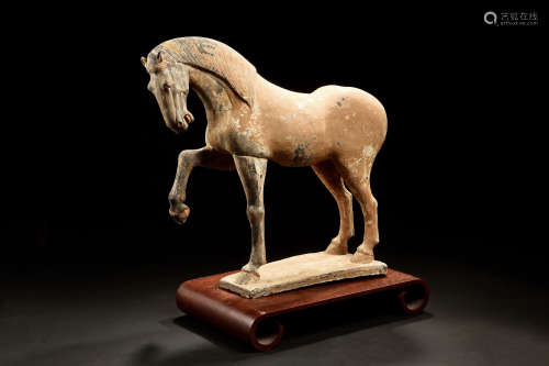 PAINTED CLAY HORSE FIGURE