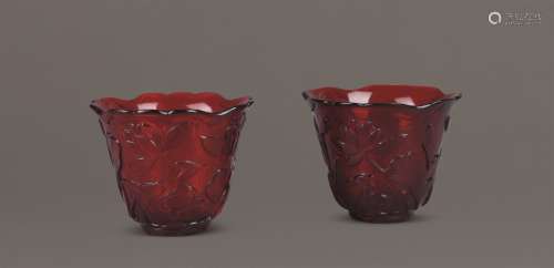 清中期 山楂红荷叶纹料杯 （一对）
