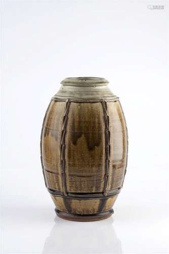 Mike Dodd (b.1943) Vase