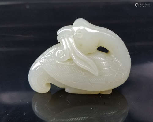 A HETIAN JADE PENDANT